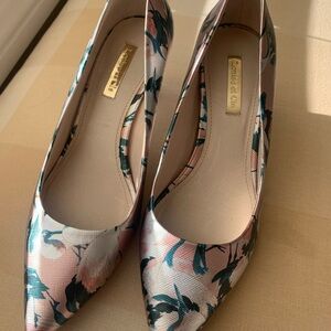 louise et cie jordyna pink floral point toe pump 2.5” heel womens size 7m (US)